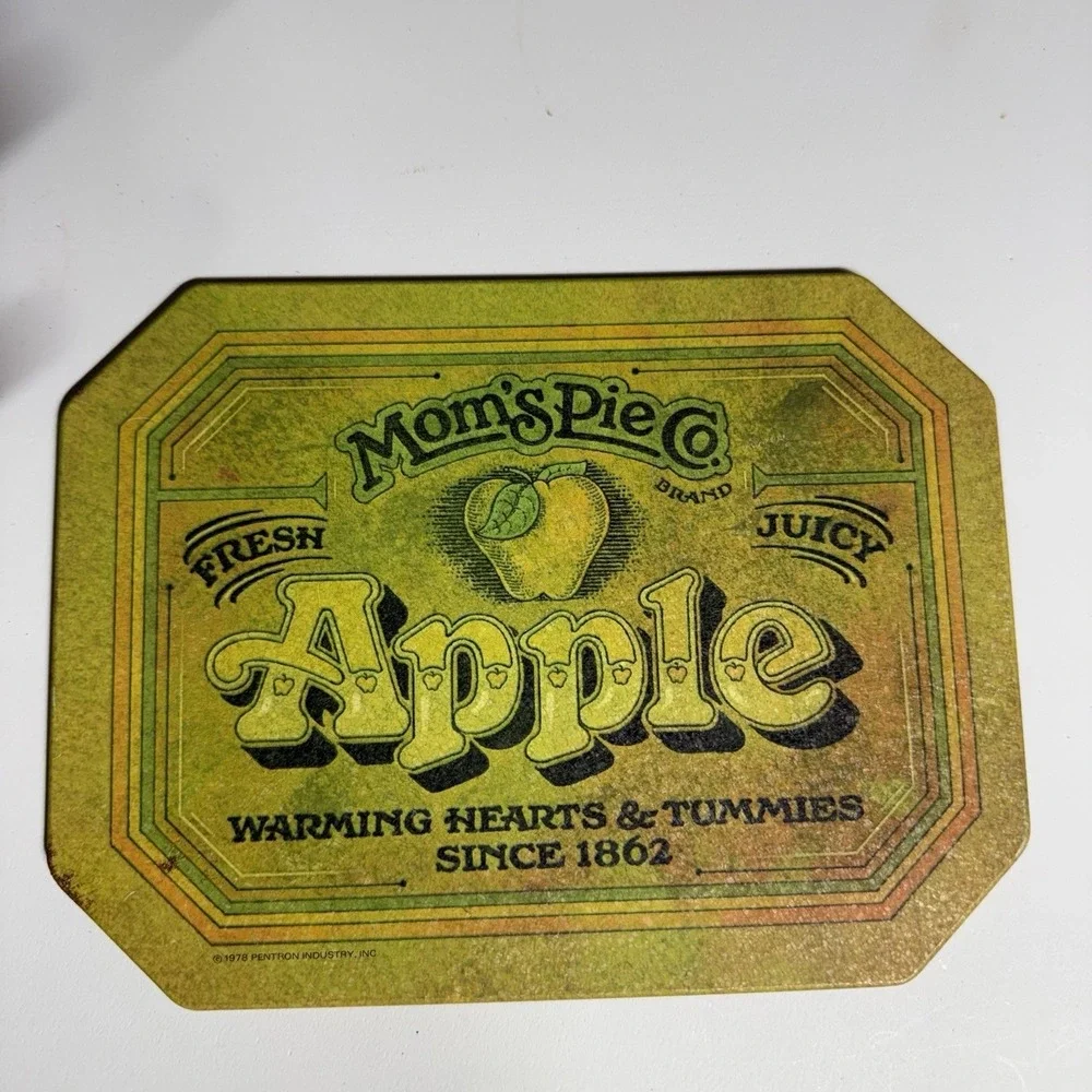 2 Ballonoff Insulated Hot Mat‎ Mom's Pie Co Apple/Col. Goodfellows Soda Vintage
